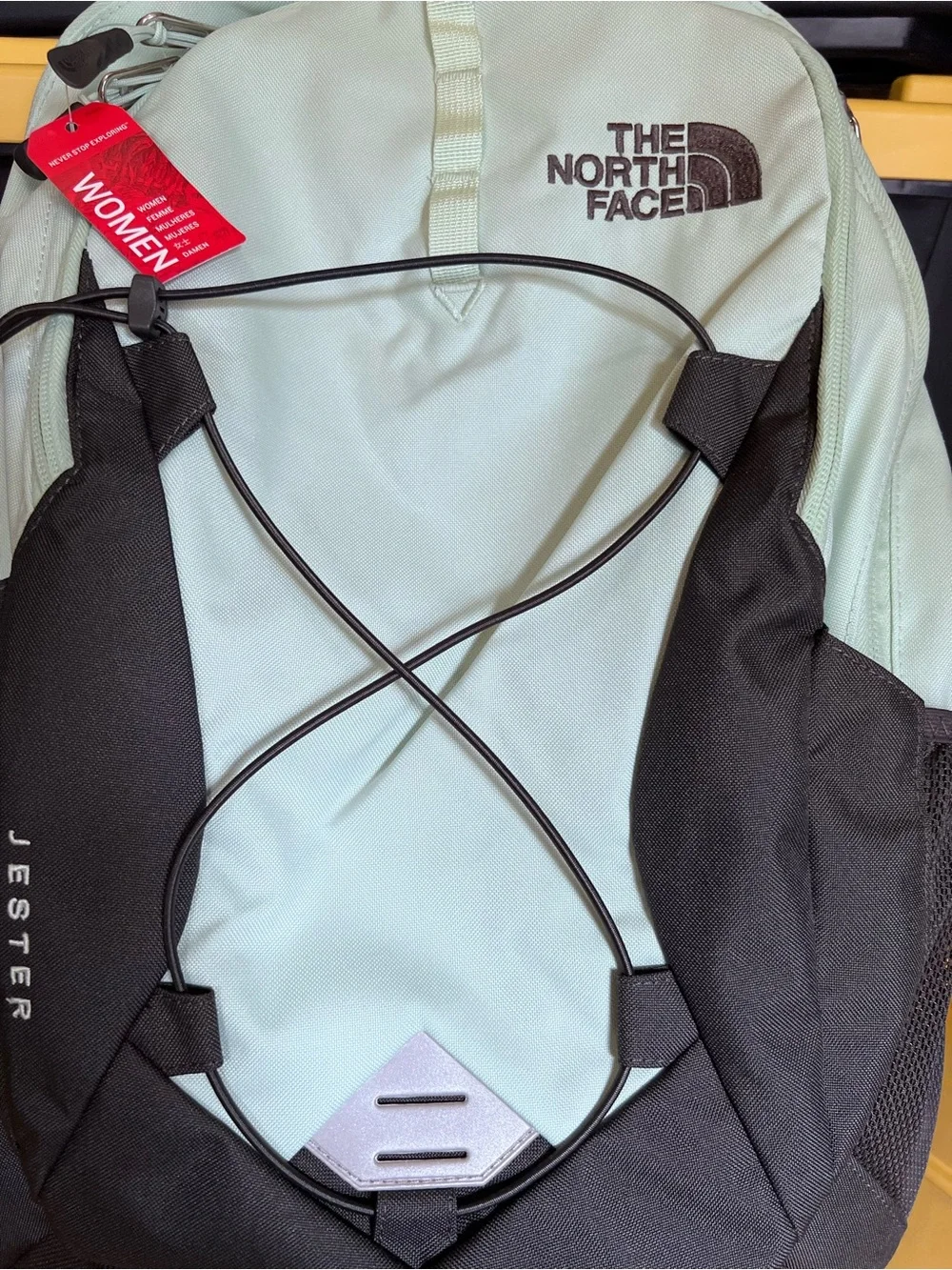 NWT The North Face Jester Women's Backpack in Light Mint and Black